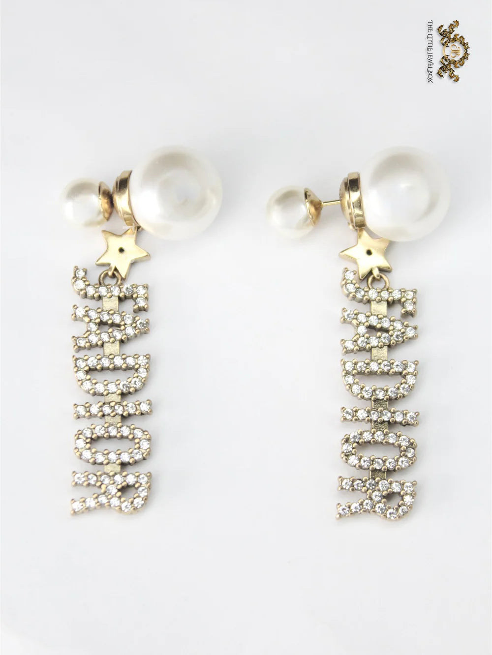 Alphabet D Pearl Bomber with cz antique motif