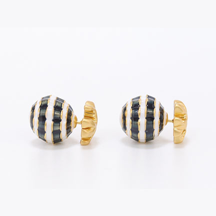 T Motif Black & white bomber studs