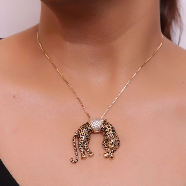 Antique rose  gold resting plated leopard pendant with cubic zirconia and rose golden chain