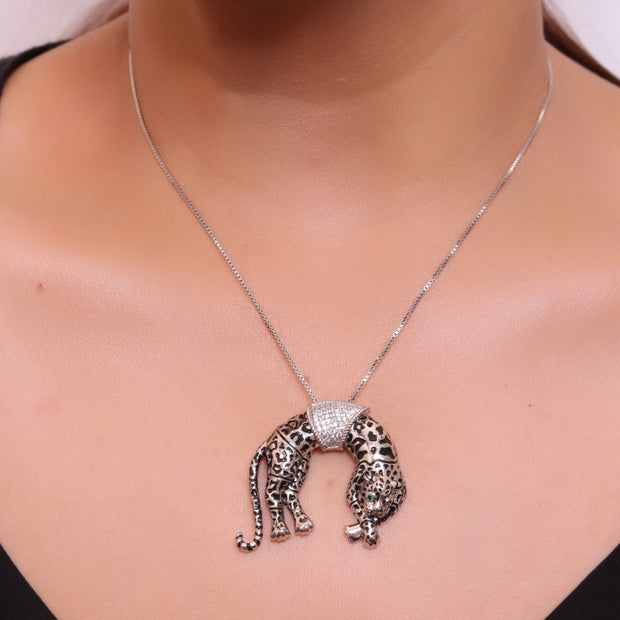 Platinum plated resting leopard pendant with cubic zirconia and Platinum chain