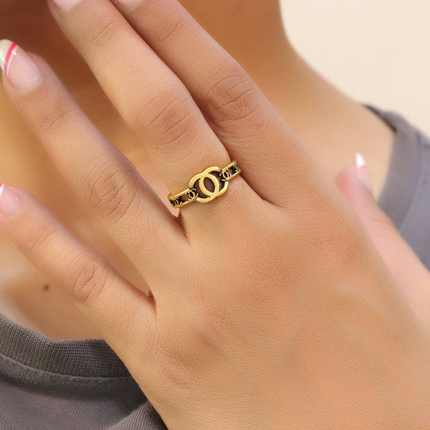 Stylish twin C motif open ring in gold plating